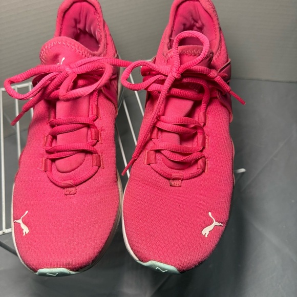 Puma Women's Pink Athletic Shoes - Picture 6 of 7
